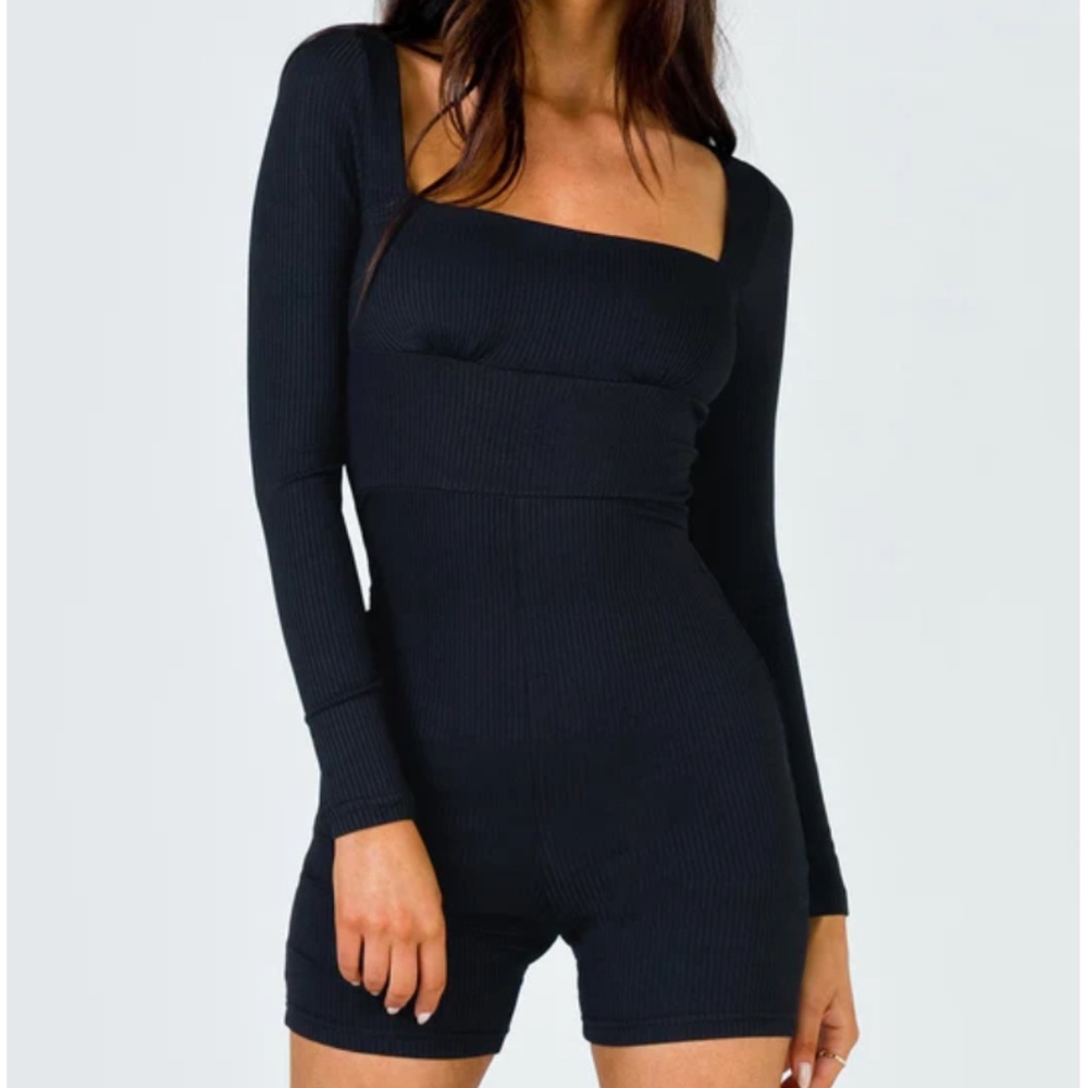 NWT PRINCESS POLLY SARA ROMPER BLACK